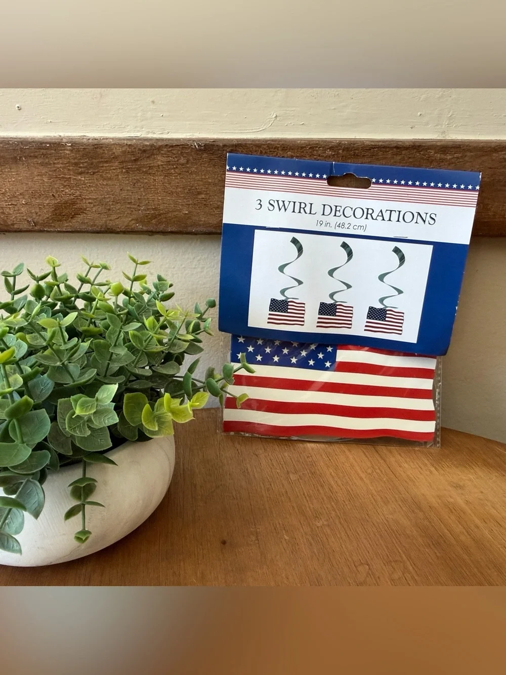 Hobby Lobby Red, White & Blue Flag Swirl Party Decorations - 3 Pack